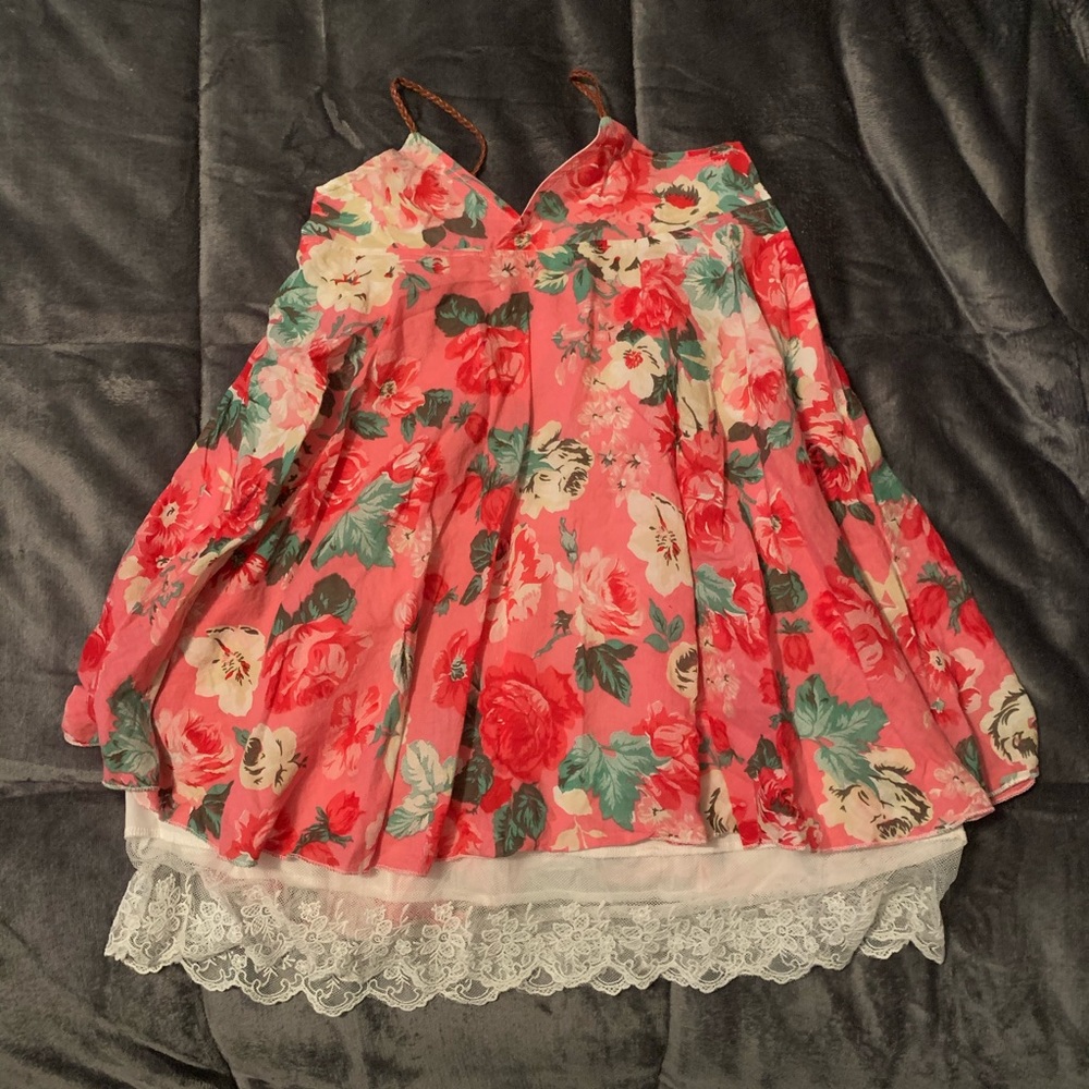 Cute floral girls dress
